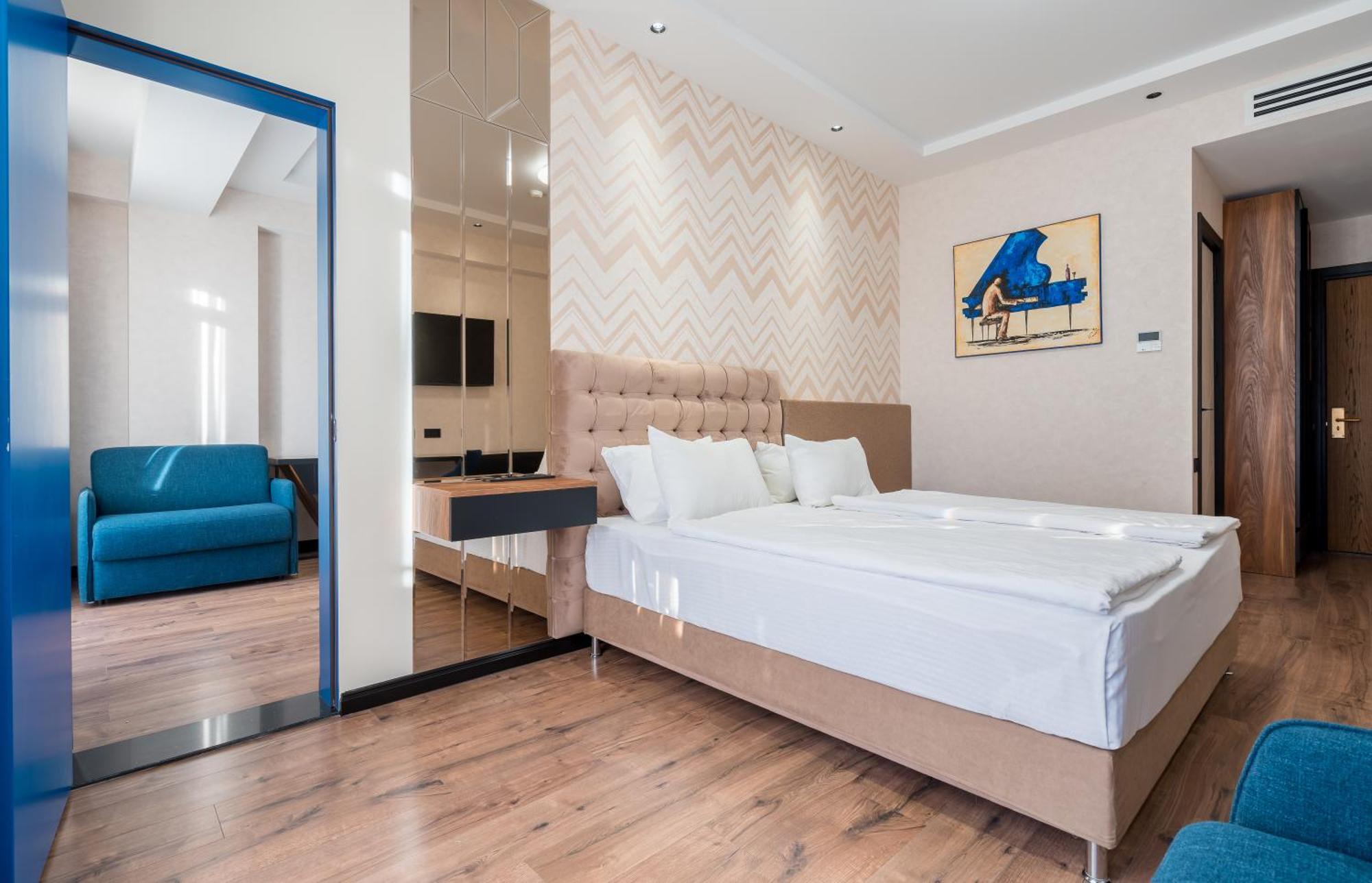 Olympus Hotel By Umbrella Tbilisi Exterior foto